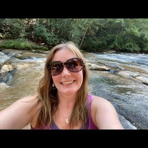 Meet your Posher, Kimberly